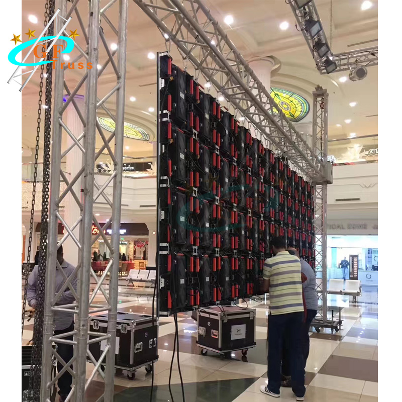 Outdoor Lighting Event - Sistema di Tralicci per Eventi all'Aperto
