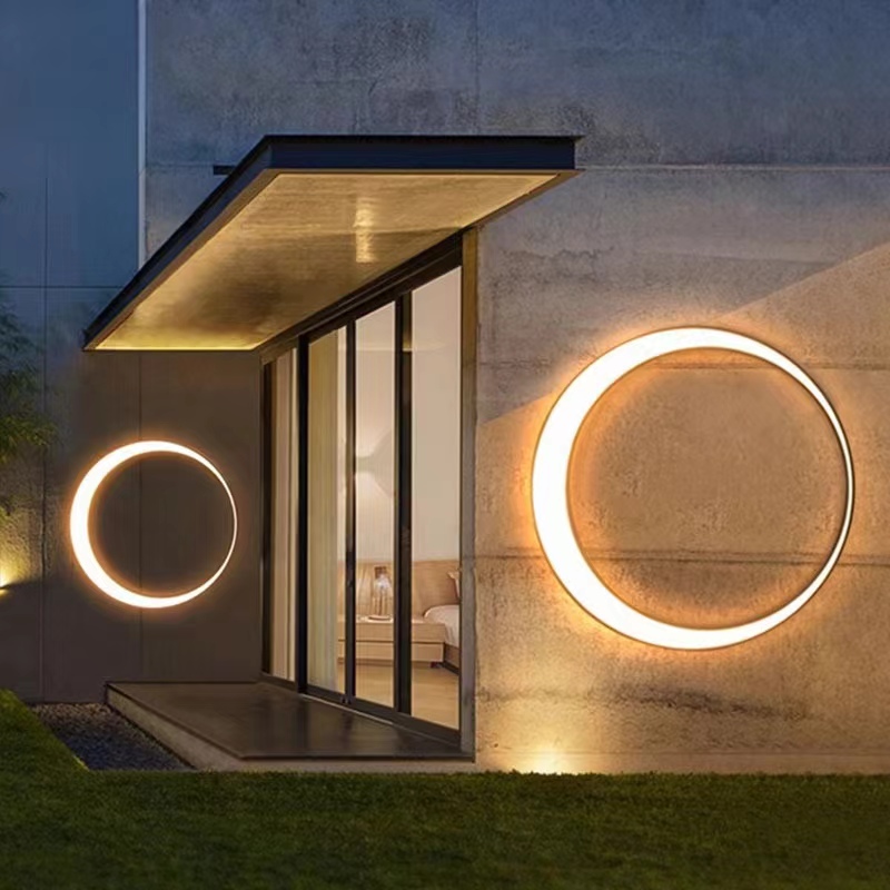 Lampada da Parete Moderna per  - Outdoor Lighting Up And Down recensione e prezzo